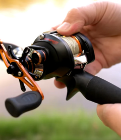 REEL ROTATIVO MAGMA 206 RH BAITCASTING - comprar online