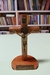 Crucifixo de Mesa 13 cm Ouro Velho - comprar online