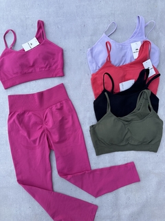 SET CONJUNTO TOP + CALZA SEAMLESS - Fashion Lovers