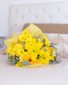 arreglo en flores amarillas surtidas - comprar online