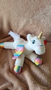 UNICORNIO BLANCO ARCOIRIS