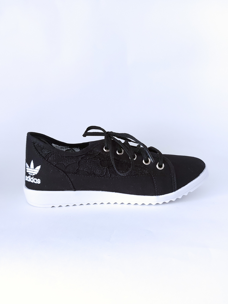 Basket dentelle adidas hotsell