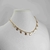 Colar choker conchas média pendurada folheado a ouro 