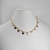 Colar choker conchas média pendurada folheado a ouro 