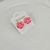Brinco flor esmaltada pequena mini dália - Rosa neon