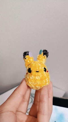 Chaveiro Amigurumi Potachu / Pikachu Pelúcia/Aveludado