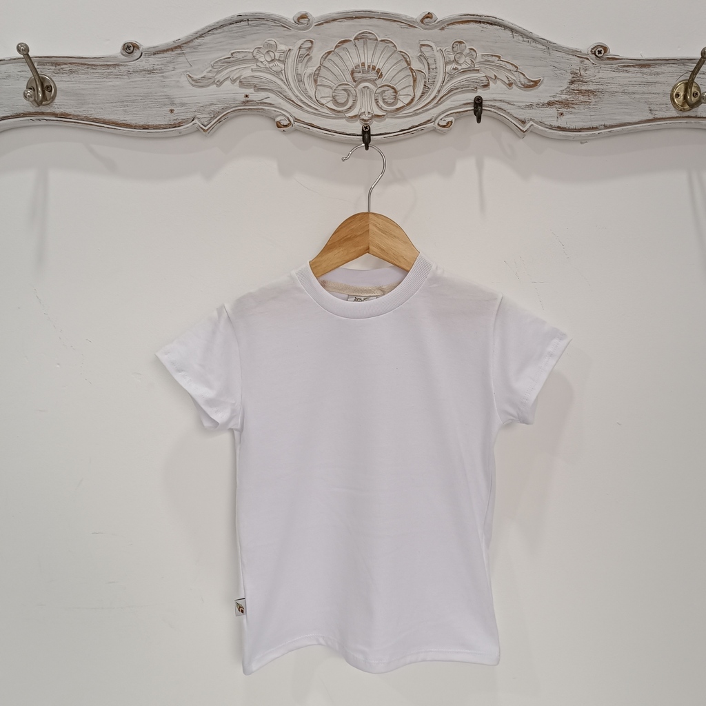 REMERA NINO LISA BLANCA Comprar en Llegar a ser