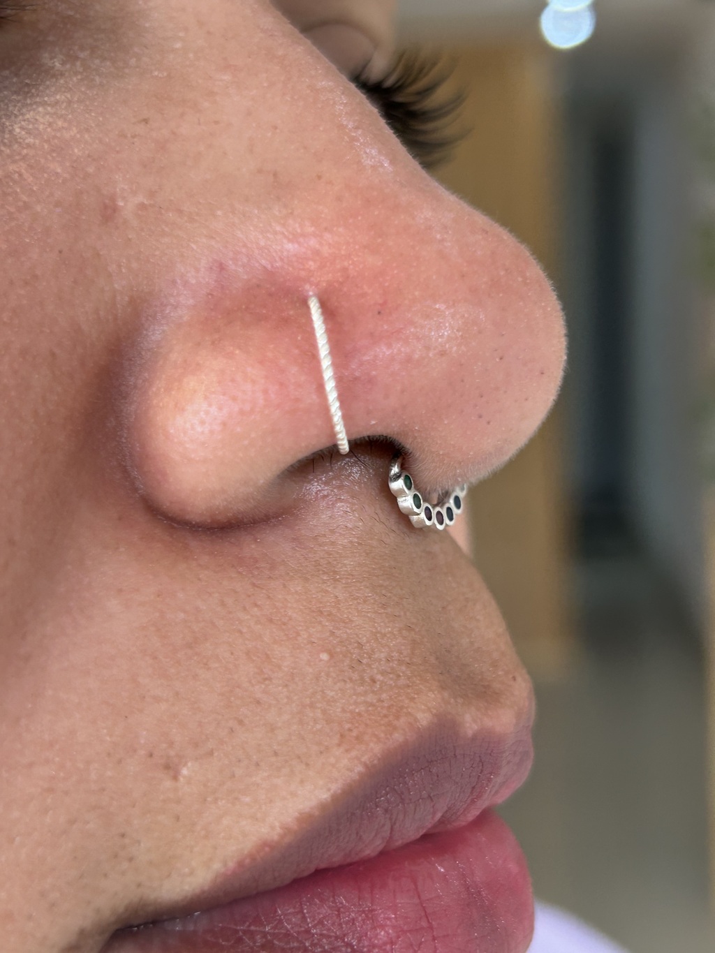 PIERCING NARIZ CRAVEJADO - BT PIERCING