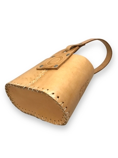 Canasta matera de cuero simple con division interna escudo AFA - Matucha