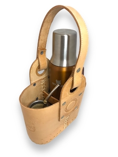 Canasta matera de cuero simple con division interna escudo AFA - tienda online