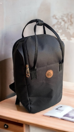 mochila matera portanotebook modelo Cafayate en internet