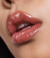 Brilho Plumping Lip Gloss R.E.M Beauty na internet