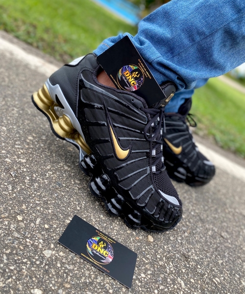 NIKE SHOX TL 12 MOLAS NEYMAR PRETO DOURADO EDI O LIMITADA