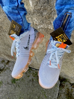 Vapormax azul e sales laranja