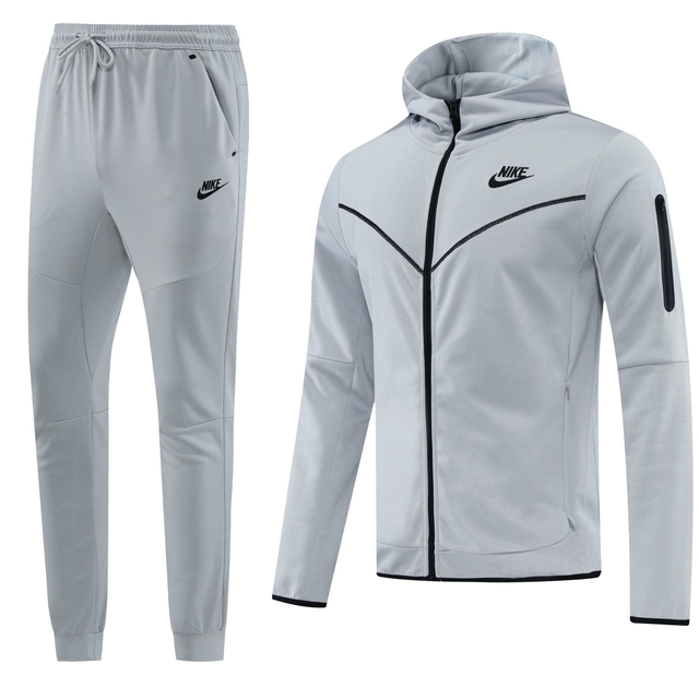 Nike sportswear conjunto hotsell