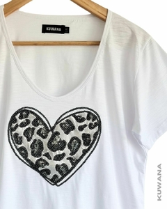 Remera V OVERSIZE (XL) LOVE PRINT WHITE - comprar online