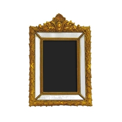 Porta Retrato Resina Dourado Moldura Classica - comprar online