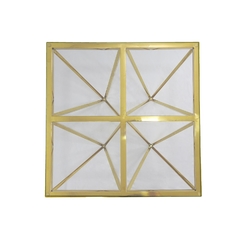 Mesa Auxiliar Metal Dourado Quadrado Moderna - comprar online