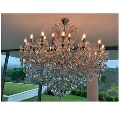 Lustre Classico Todo Em Cristal 24 Braços Imponente - comprar online