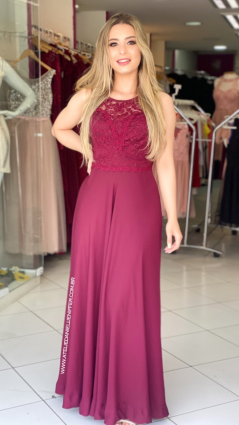 Vestido de renda store longo cor marsala