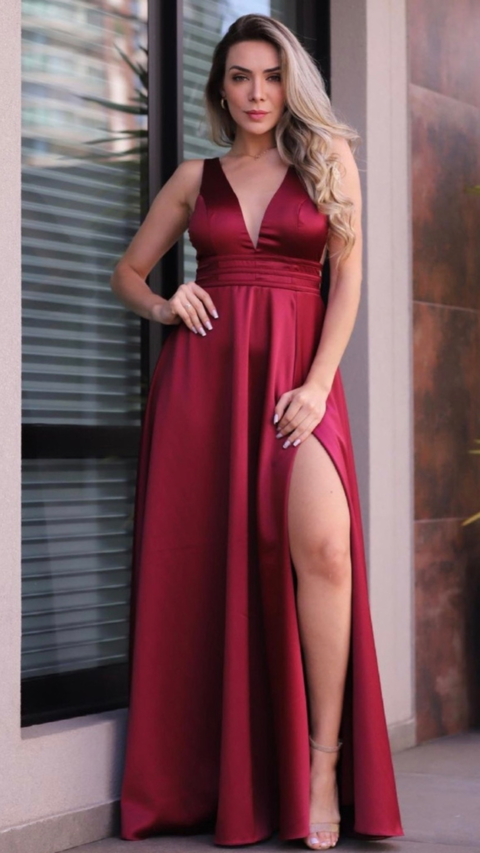 Vestido Longo Liso Marsala Luana