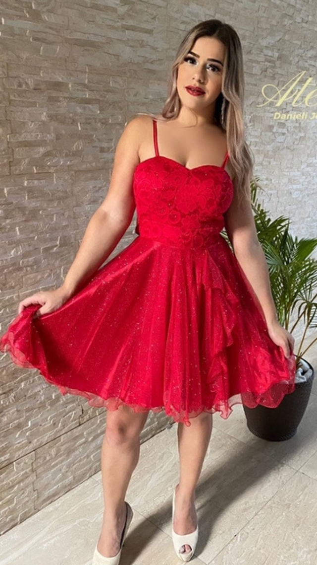 Vestido Curto De Alcinha Vermelho Com Brilho