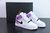 Jordan 1 Mid Barely Grape na internet