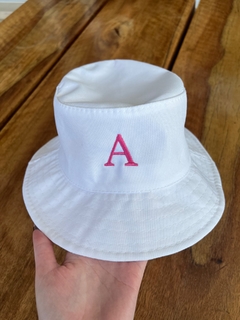 chapeu bucket branco personalizado