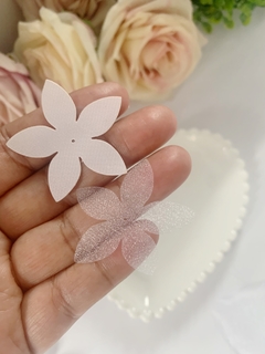 Aplique de flores em Cetim e organza na internet