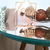 Mesa De Canto Lateral Pé Palito Tiffany com espelho 50 cm Diâmetro 70 cm Altura Casa Uai na internet