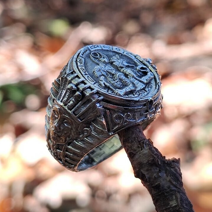 Anubis anillo sale