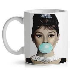 Caneca Retrô Audrey Hepburn