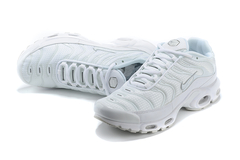 Air Max Plus 1 "Triple White"