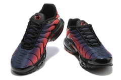 Imagem do Air Max Plus “Bred Reflective”