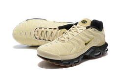 Air Max Plus 1 Tan Black Gum Hang Store