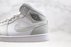 Air Jordan 1 Mid ''Grey Camo'' - Hang Store