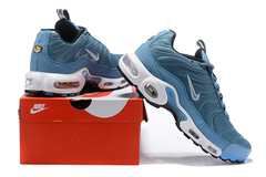 Air Max Plus 1 na internet