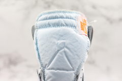 Air Jordan 1 High x Off-White White na internet