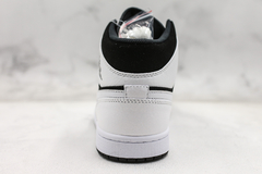 Air Jordan 1 Mid ''White Black Tuxedo'' - loja online