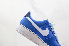 Imagem do Air Force 1 "First Use University Blue"