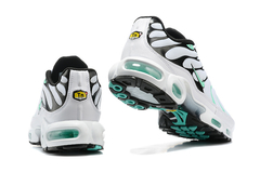 Imagem do Air Max Plus 1 “Hyper Jade Tiffany''