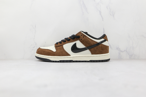 Nike Dunk SB Low Trail End Brown