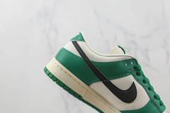 Nike Dunk Low "Lottery Green'' na internet