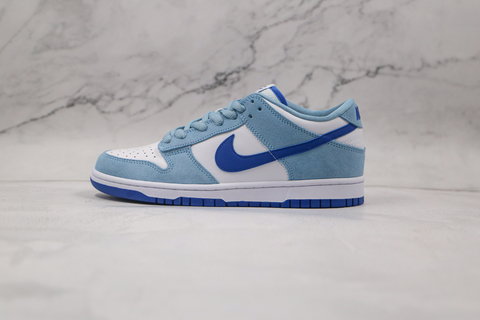 Dark blue on sale nikes