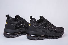 Air VaporMax Plus - Hang Store