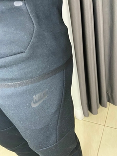 Conjunto Nike Tech Fleece Preto - Hang Store