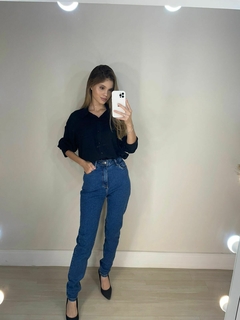 calça feminina mom com elastano - comprar online