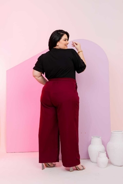 Calça Alfaiataria Plus Size na internet