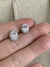Brinco de Semijoia Oval Zircônia Cristal Pequeno - Ródio Branco na internet