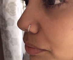 PIERCING NARIZ CRAVEJADO - BT PIERCING